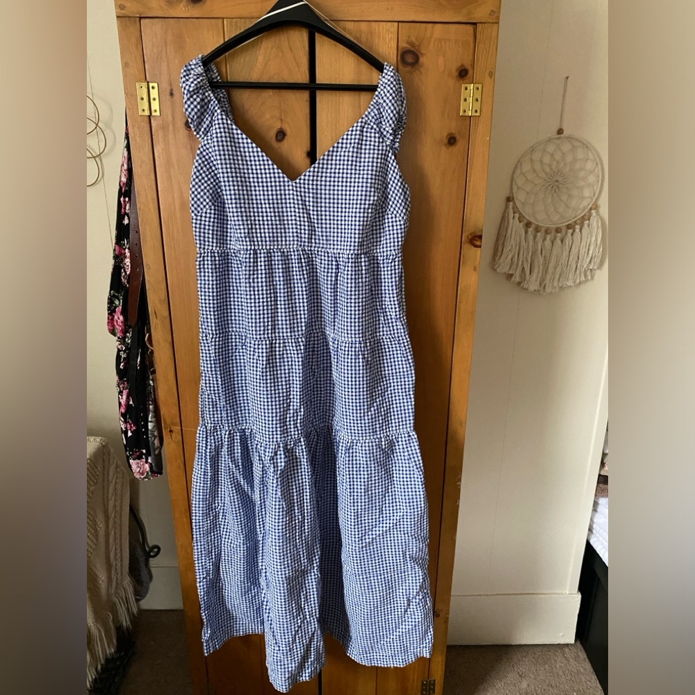 Women’s dress